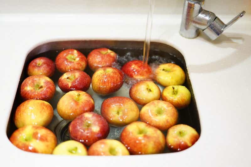 washing fruit