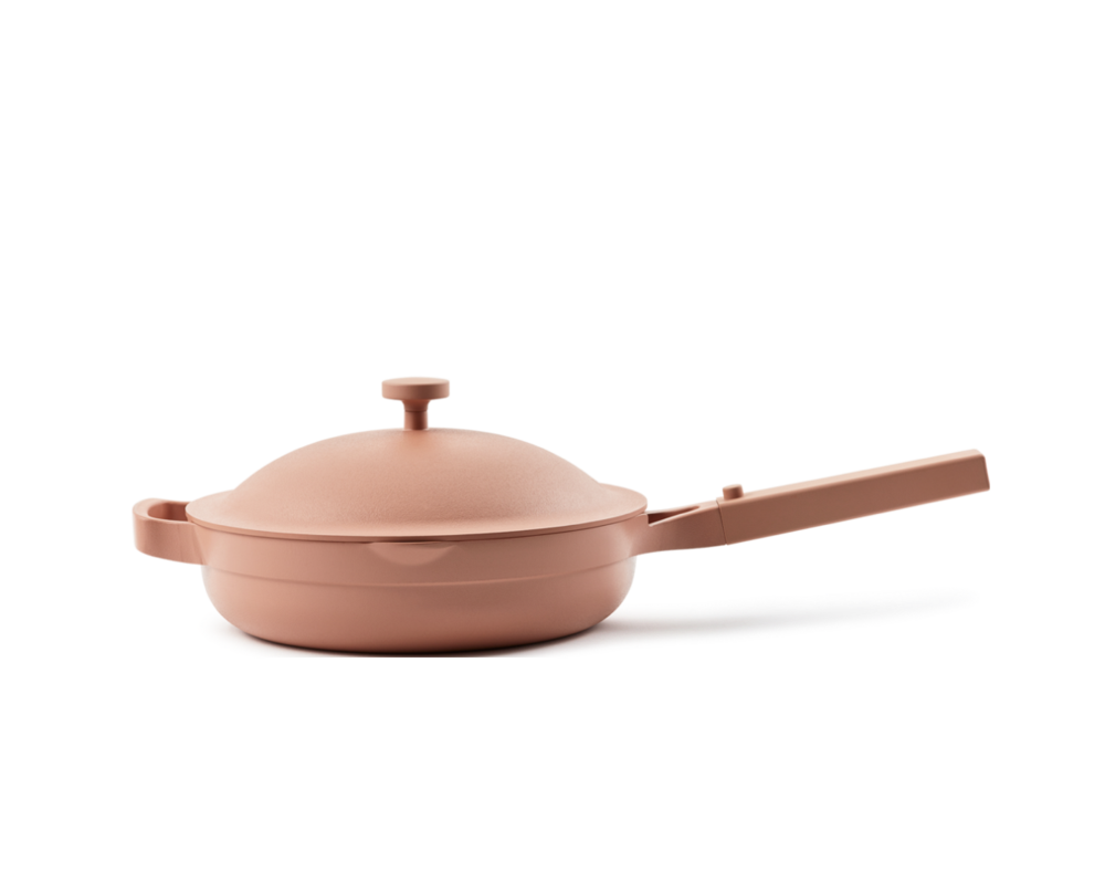 User-Friendly and Easy to Maintain pink cookware sets 