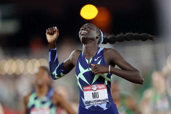 10 Best Female Athletes at the 2021 Tokyo Olympics