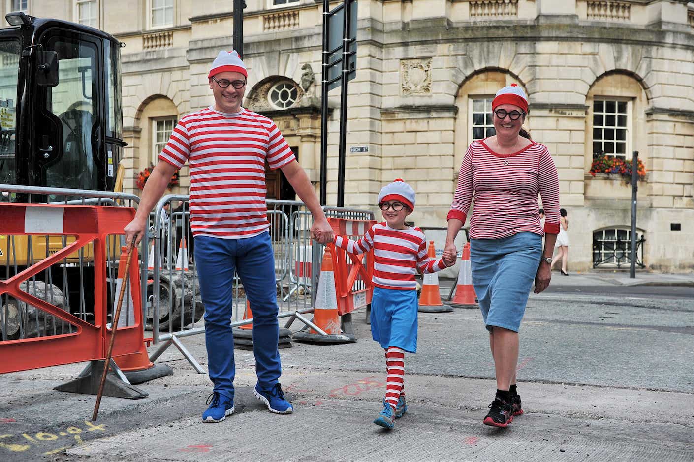 wheres waldo costume