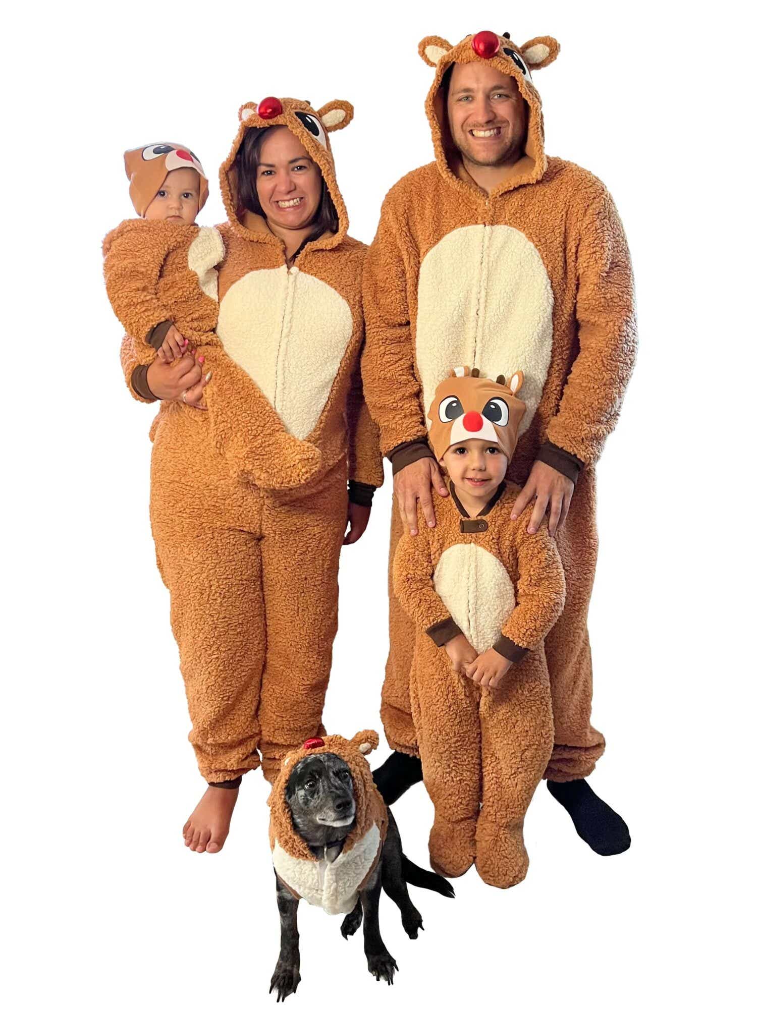 Best Matching Family Pajamas: Christmas PJs for Couples & Families