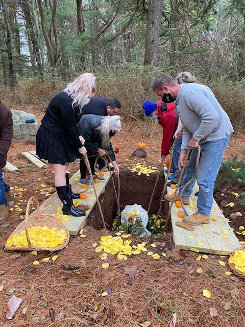 what-s-a-natural-burial-and-is-it-right-for-you-kcm-what-s-a