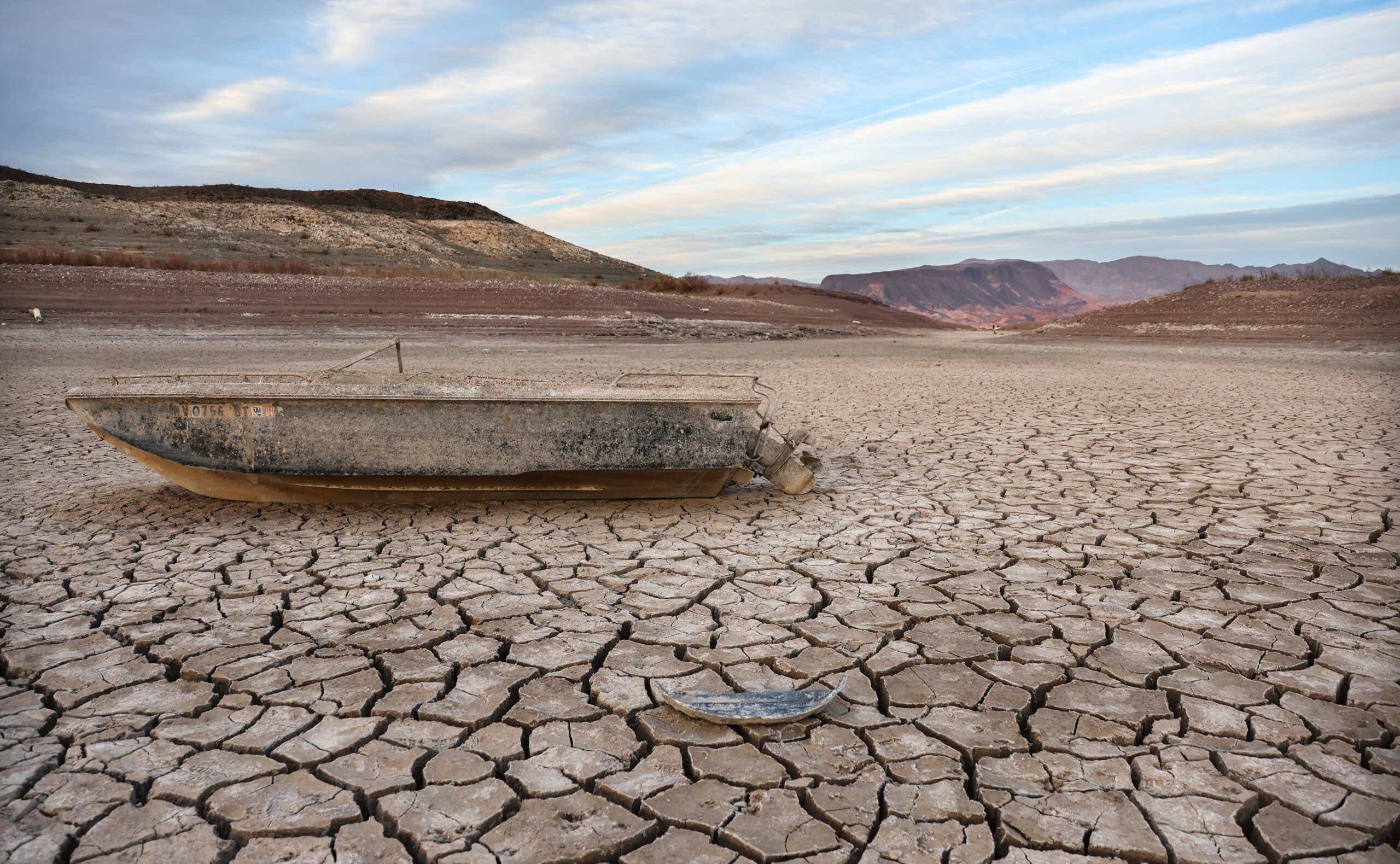 Lake Mead dried up