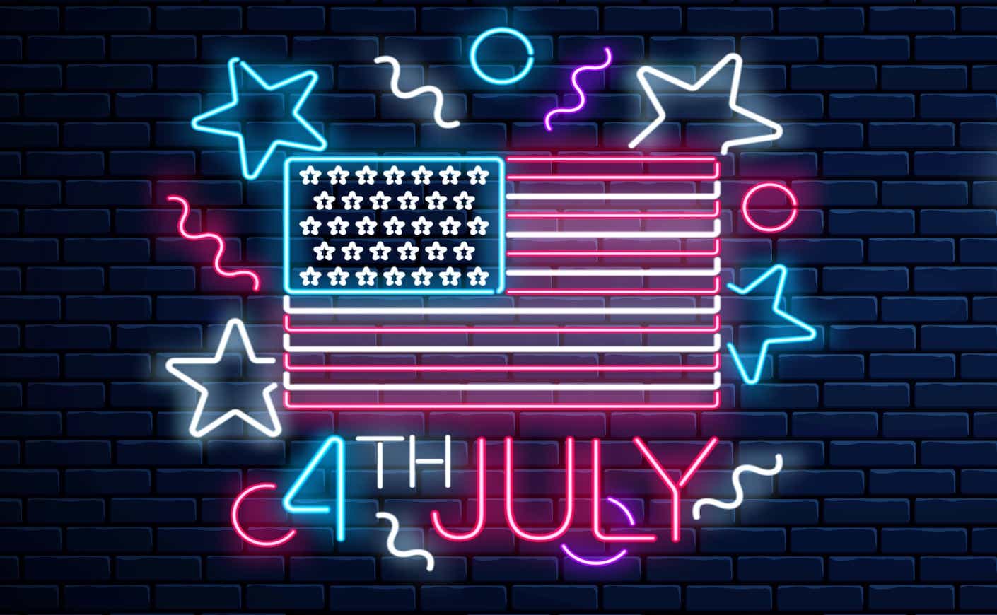 neon light sign depicting an American Flag and the words "4th of July"