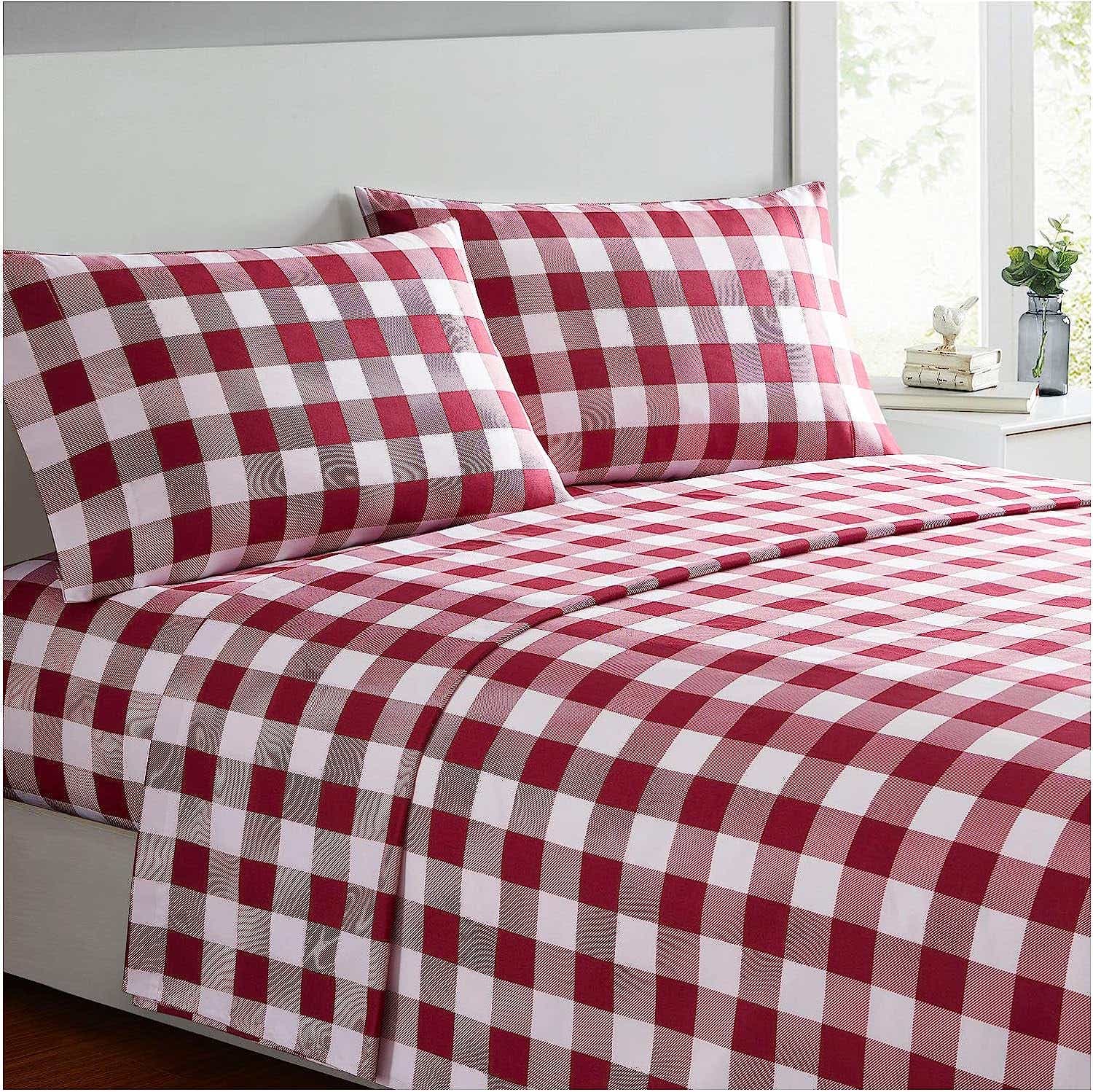 red gingham bedsheets