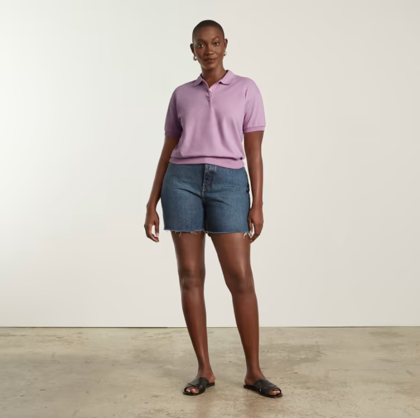 model in everlane polo shirt in purple