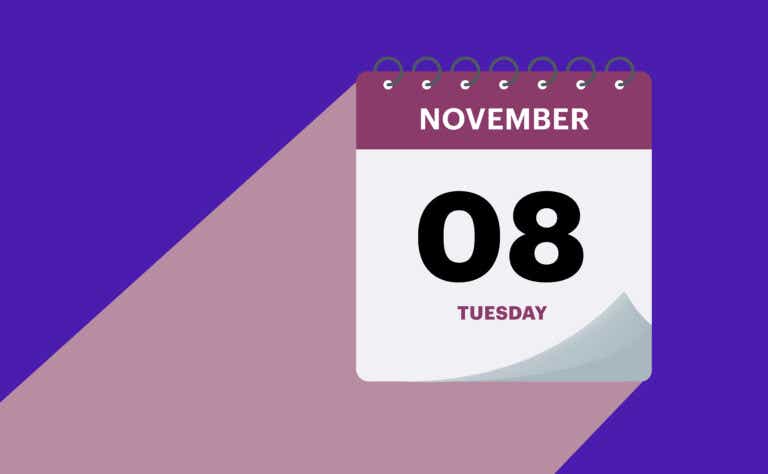 Apple calendar icon set to November 8th on purple background