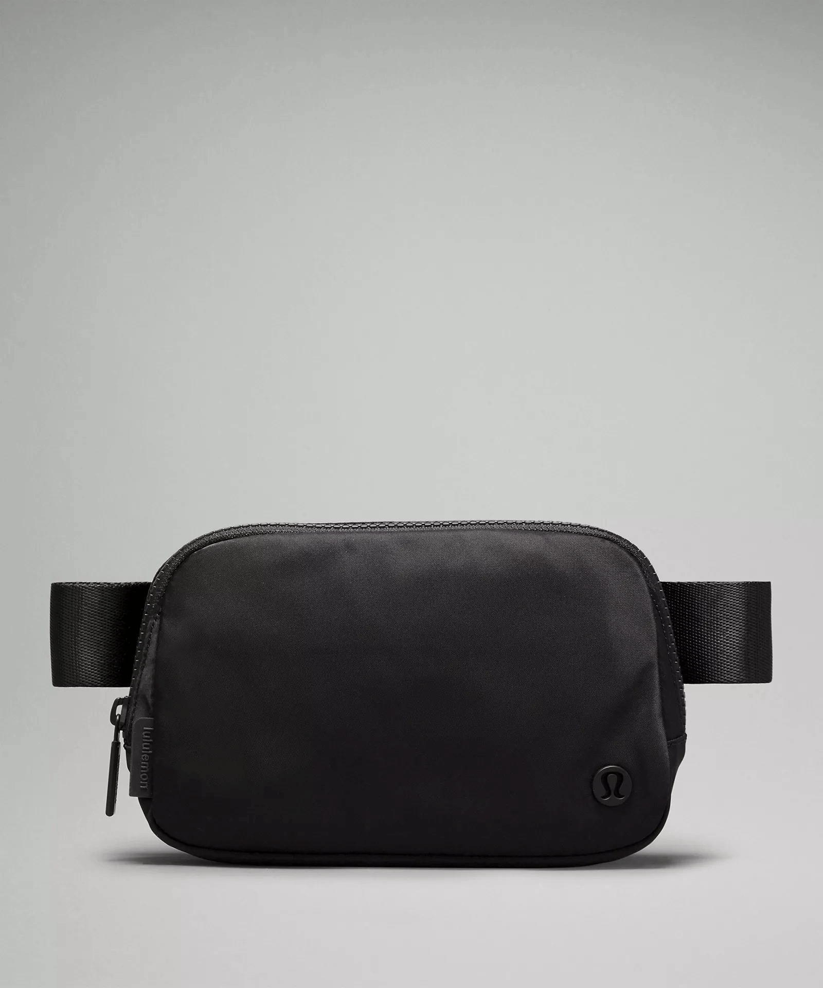 lululemon belt bag in black