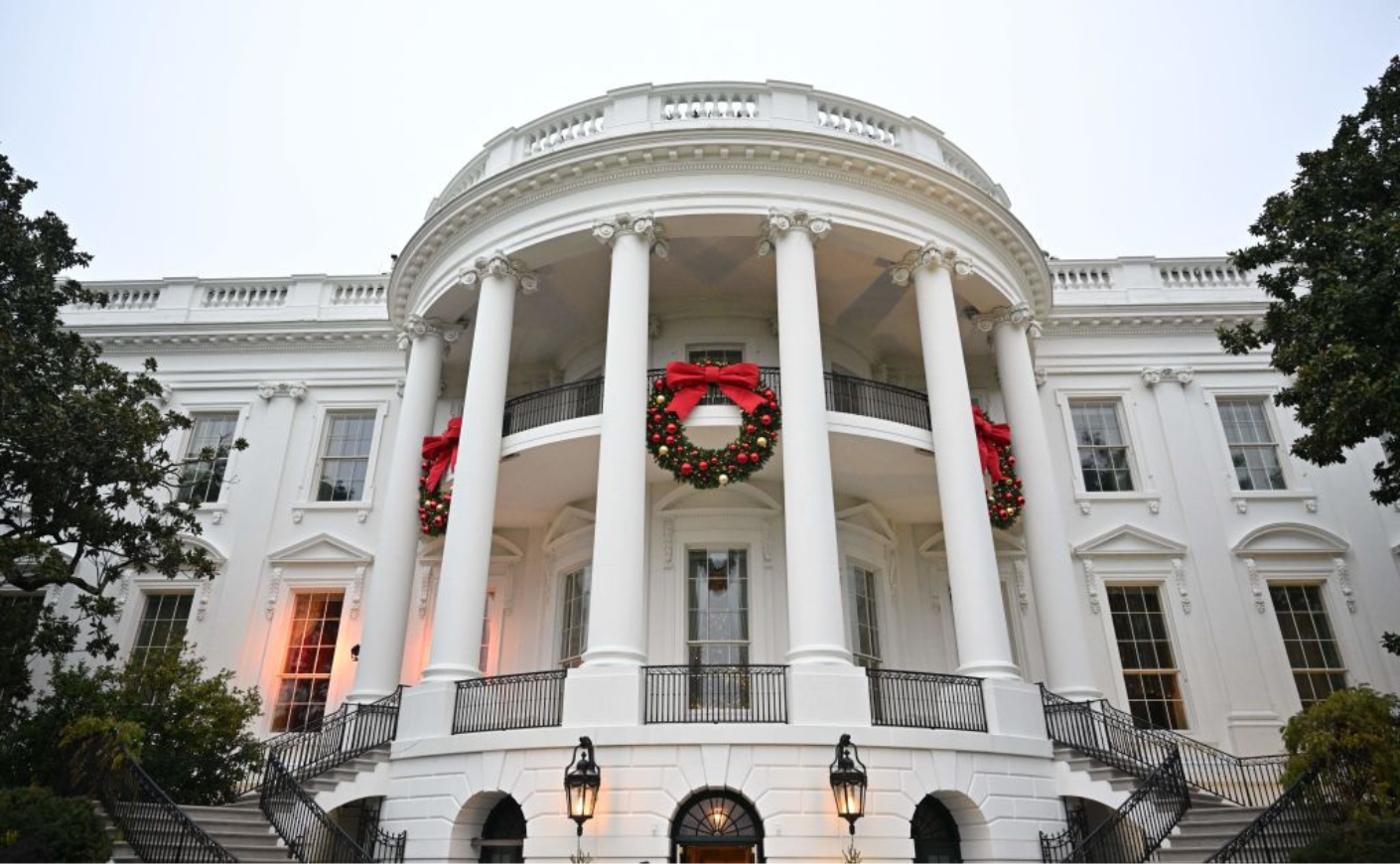 White House holiday decorations