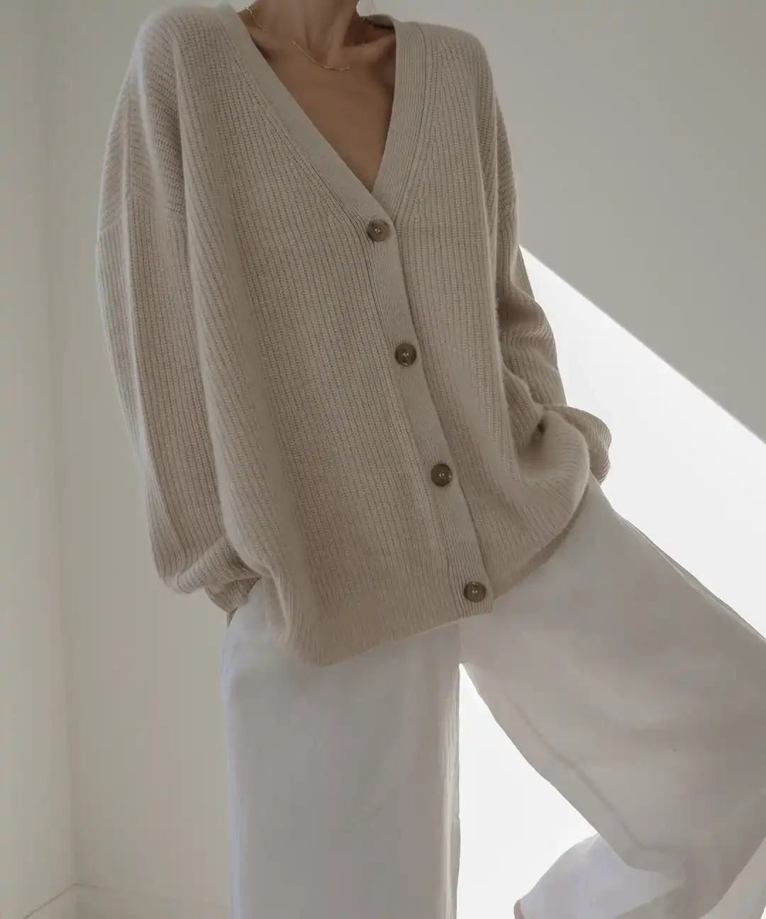 model wearing oatmeal Cashmere Cocoon Cardigan