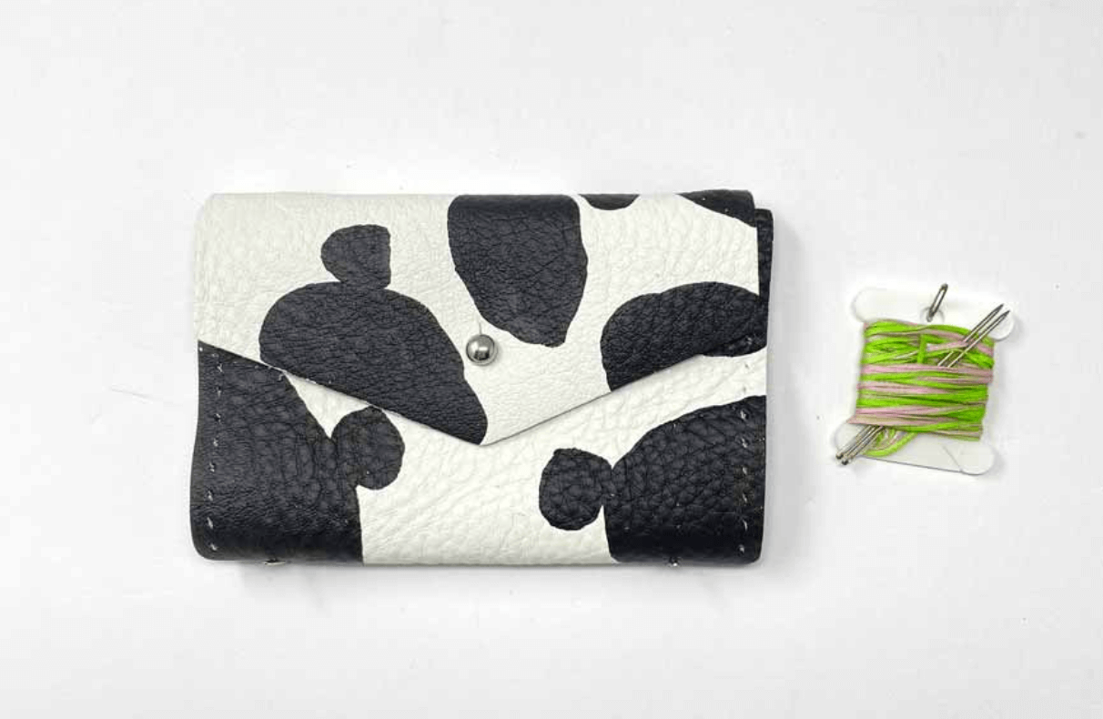 I made that bag petite cow wallet
