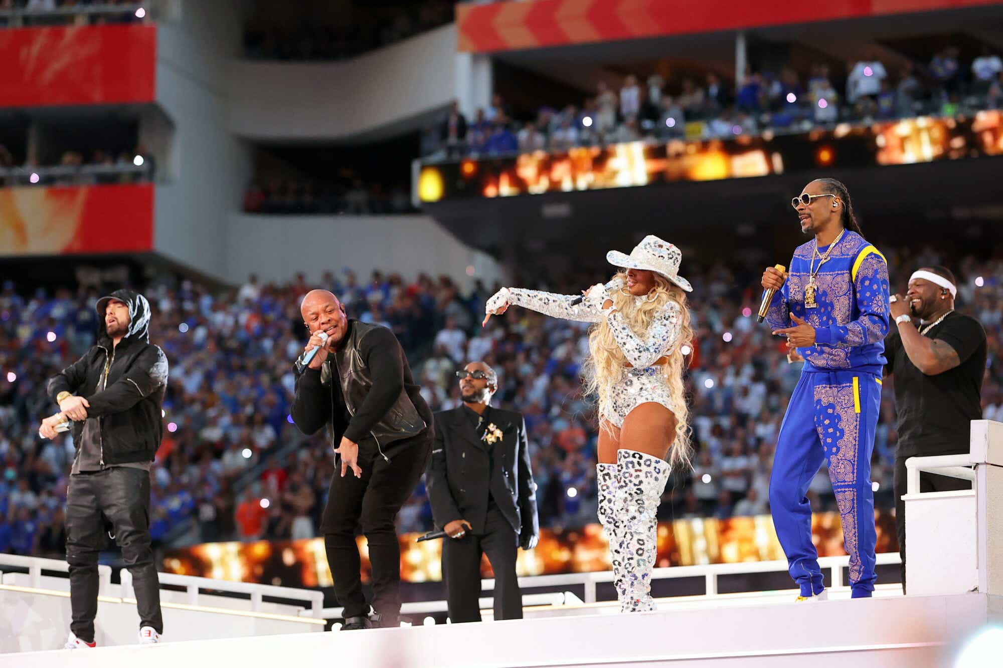 Dr. Dre, Snoop Dogg, Eminem, Mary J. Blige & Kendrick Lamar Stun With 50  Cent Surprise At Super Bowl LVI Halftime