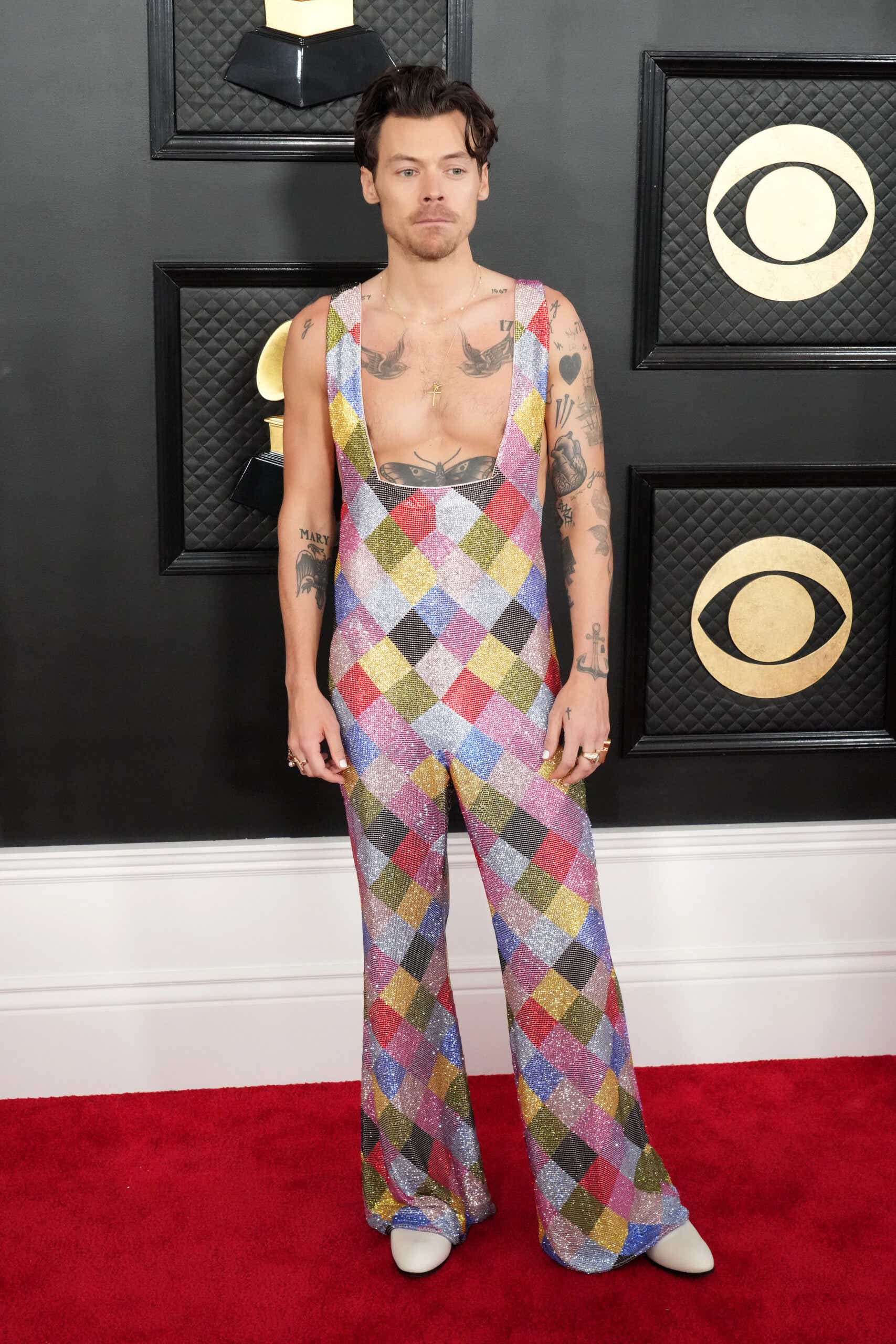 Grammys Red Carpet 2023: Best Arrival Photos, Dresses, Outfits | KCM