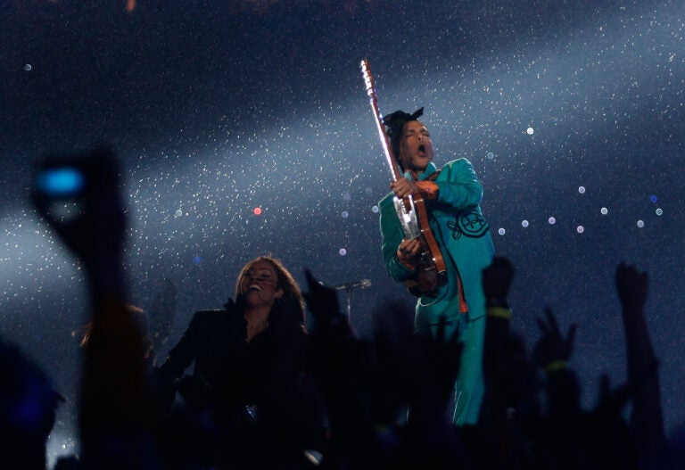 Top 10 Best Super Bowl Halftime Shows of All Time | KCM
