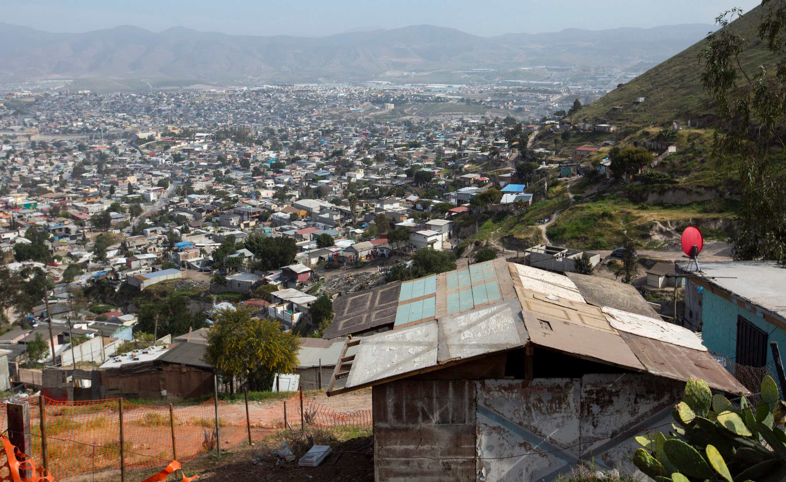 Why Do Americans Keep Traveling to This Notoriously Dangerous Area? KCM