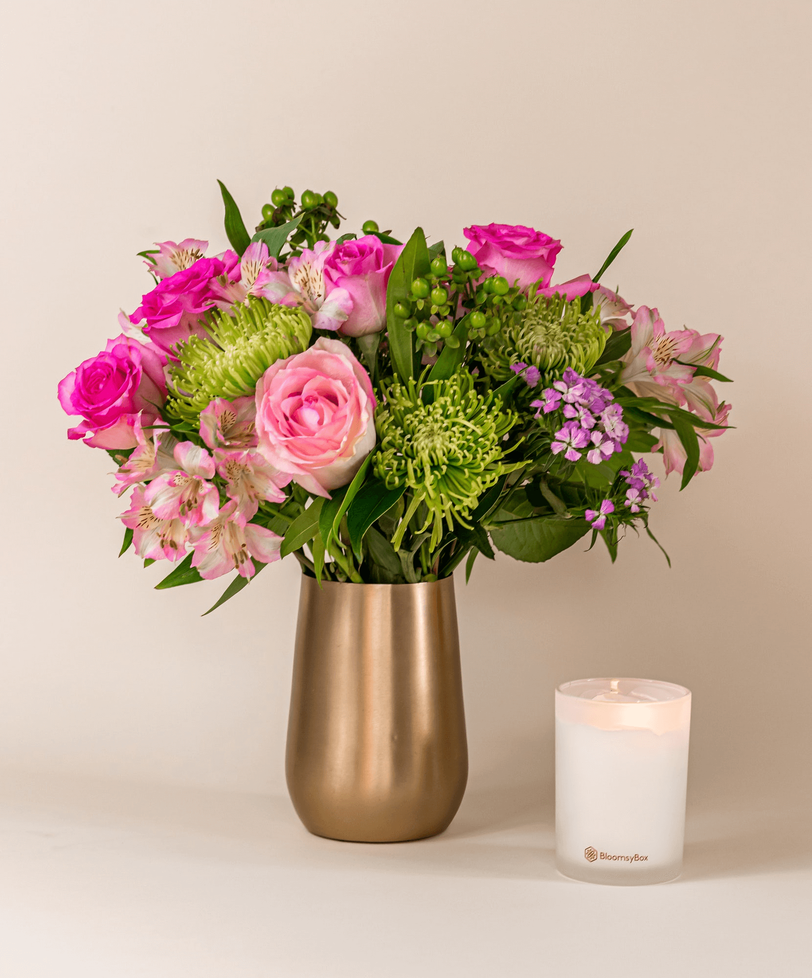 bloomsy box roses in vase