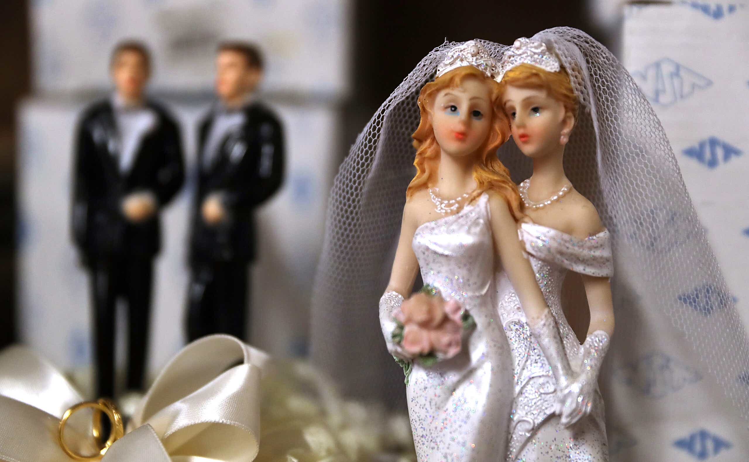same-sex wedding cake toppers