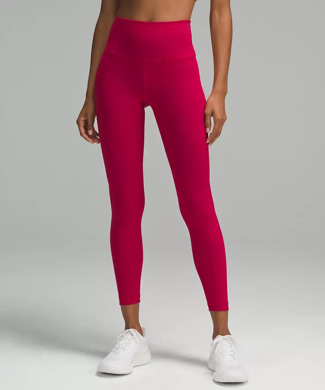 wundertrain pink leggings on model