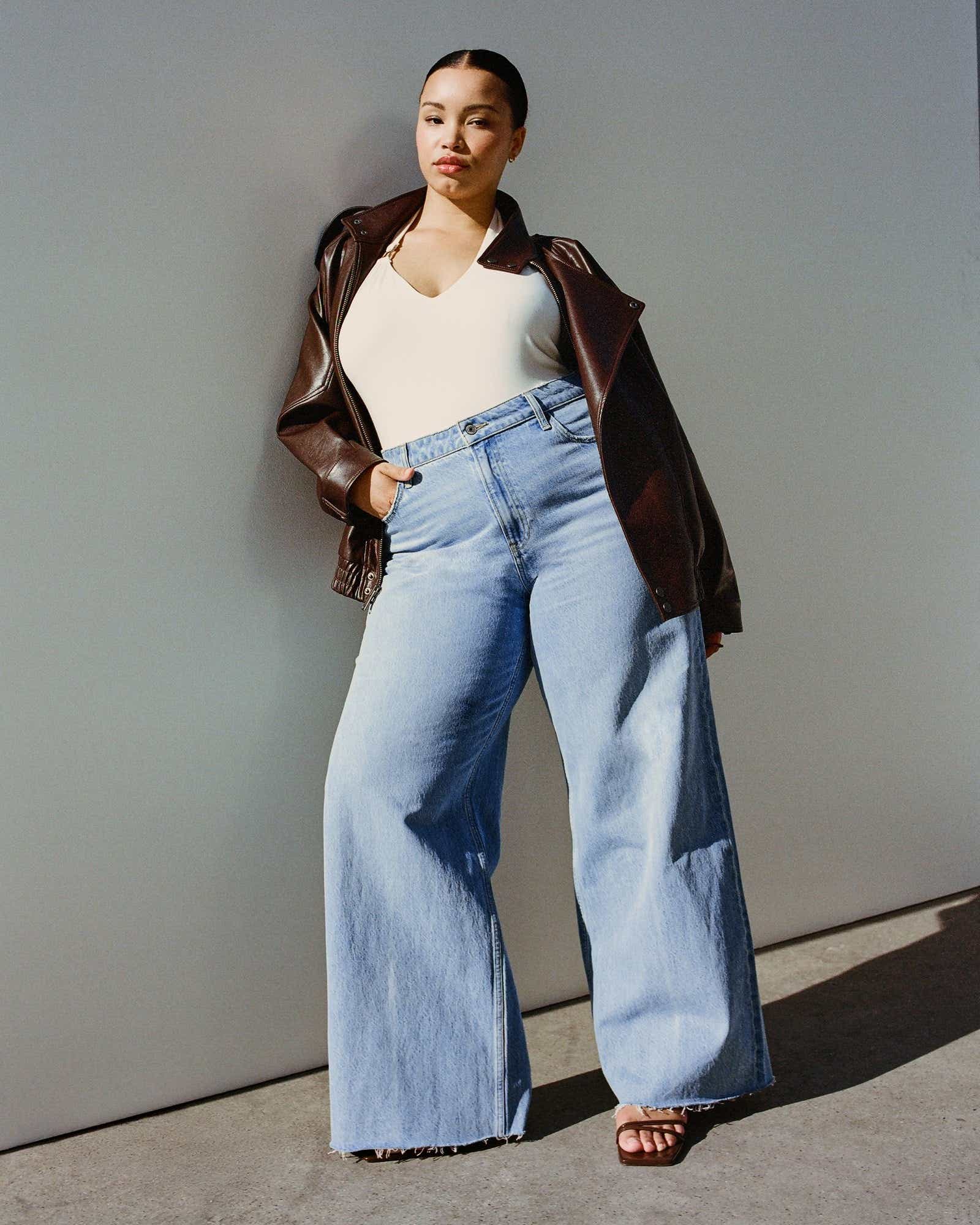 Abercrombie Curve Love High Rise Wide Leg Jean