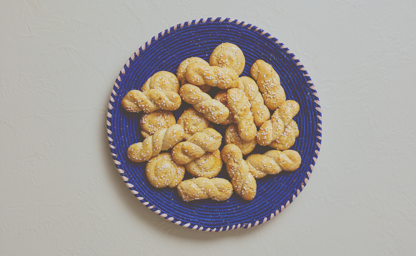 Plate of butter spiral cookies