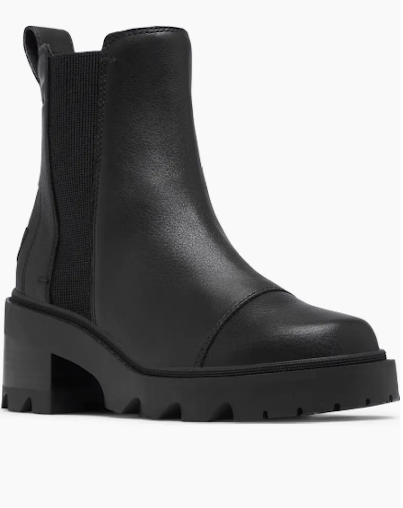 black chelsea boot