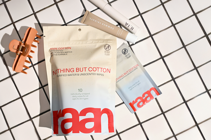 100% Cotton, 99% Purified Water, Face and Body Cleansing Wipes