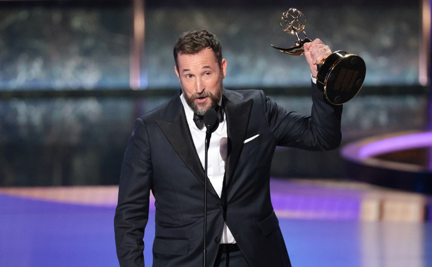 Noah Wyle winning an Emmy award