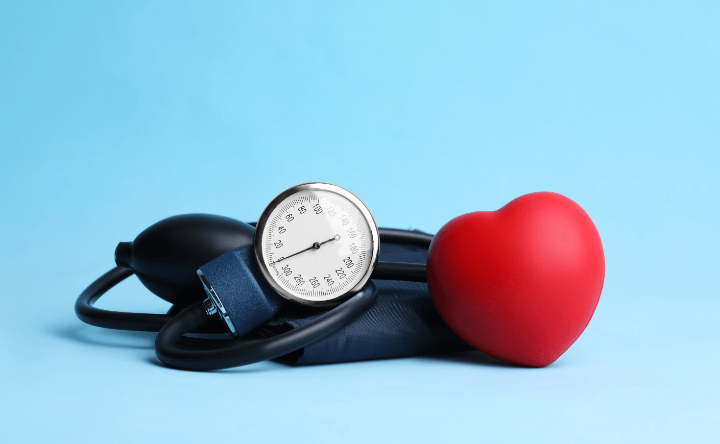 blood pressure monitor with inflatable heart