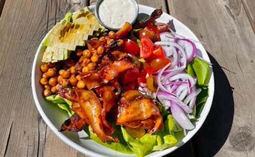 A bowl of tofu bacon cobb salad.