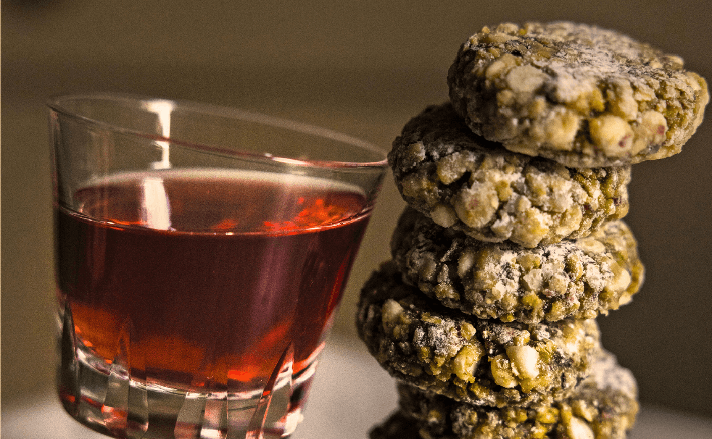 white chocolate pistachio cookies