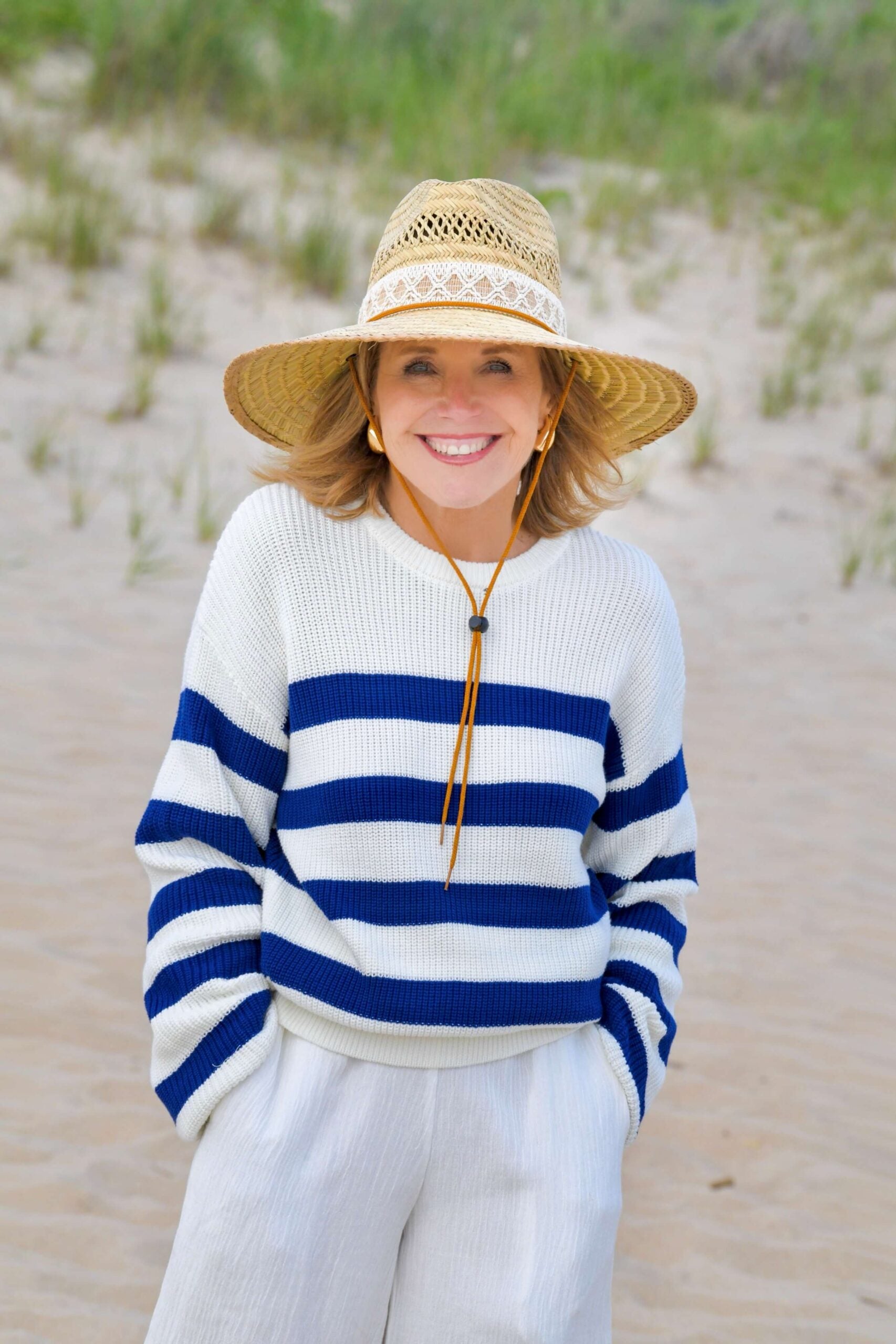 Katie Couric in sail away sweater