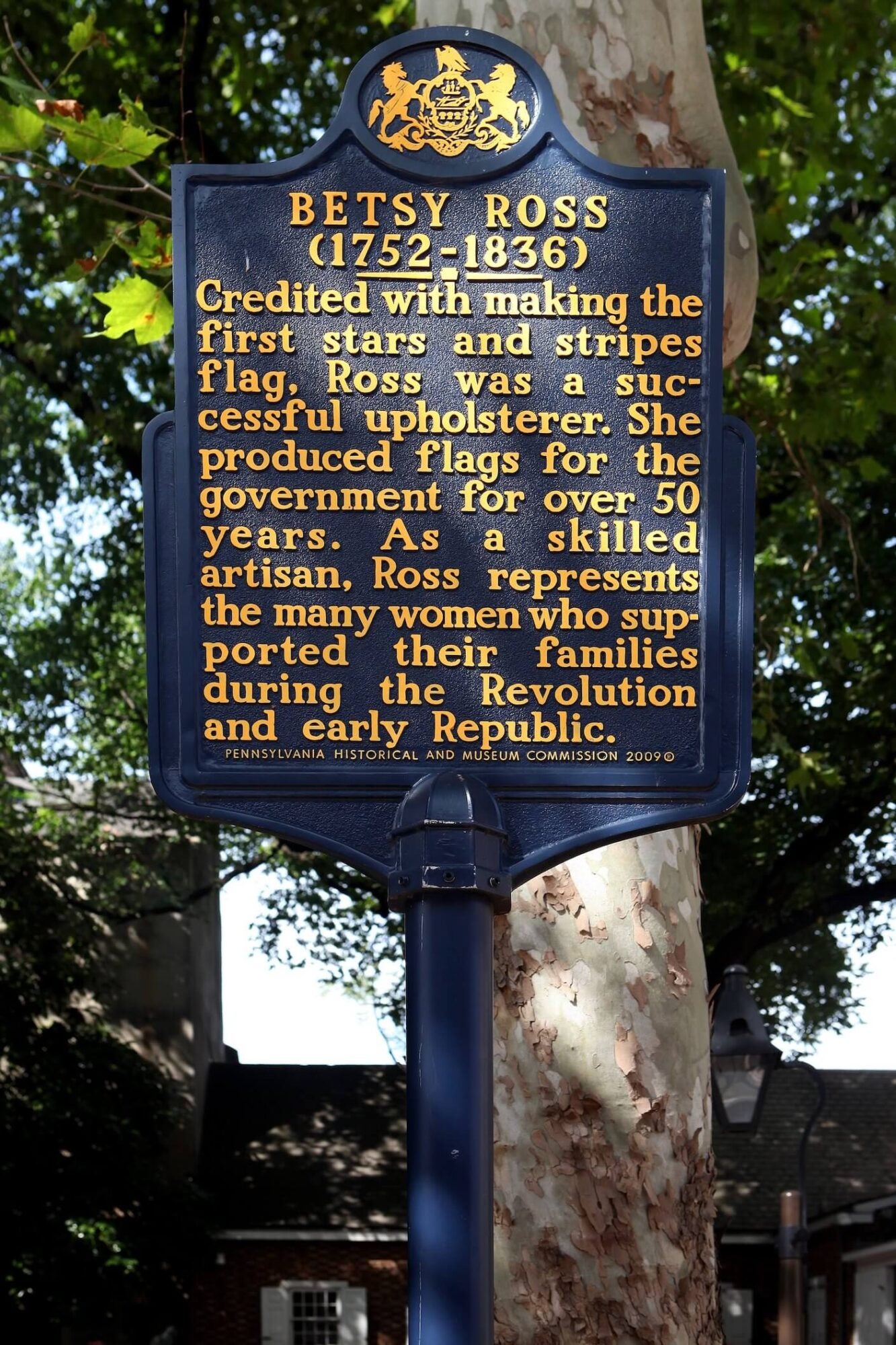 A 2009 historical marker outside the Betsy Ross House museum.