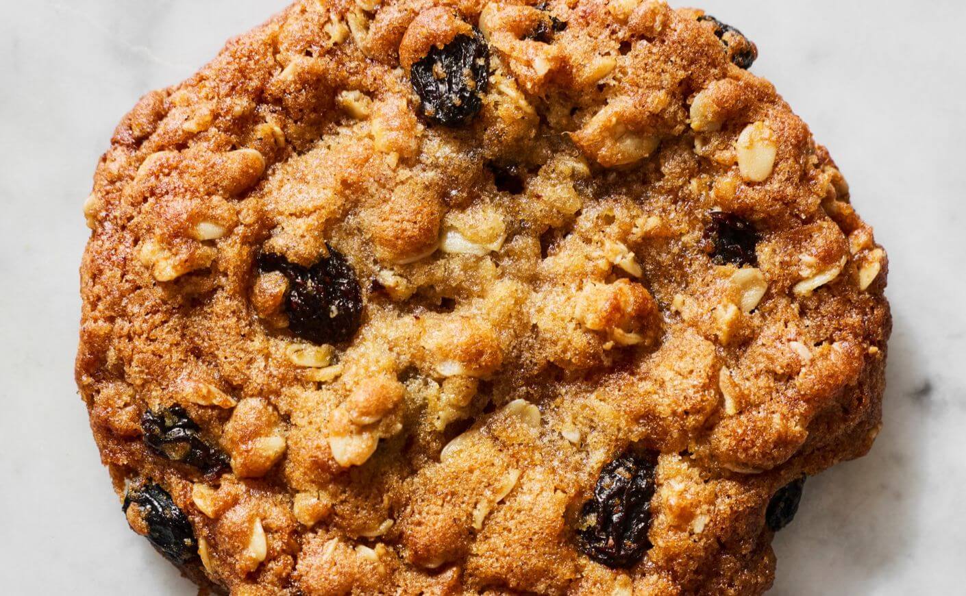 An oatmeal raisin cookie.